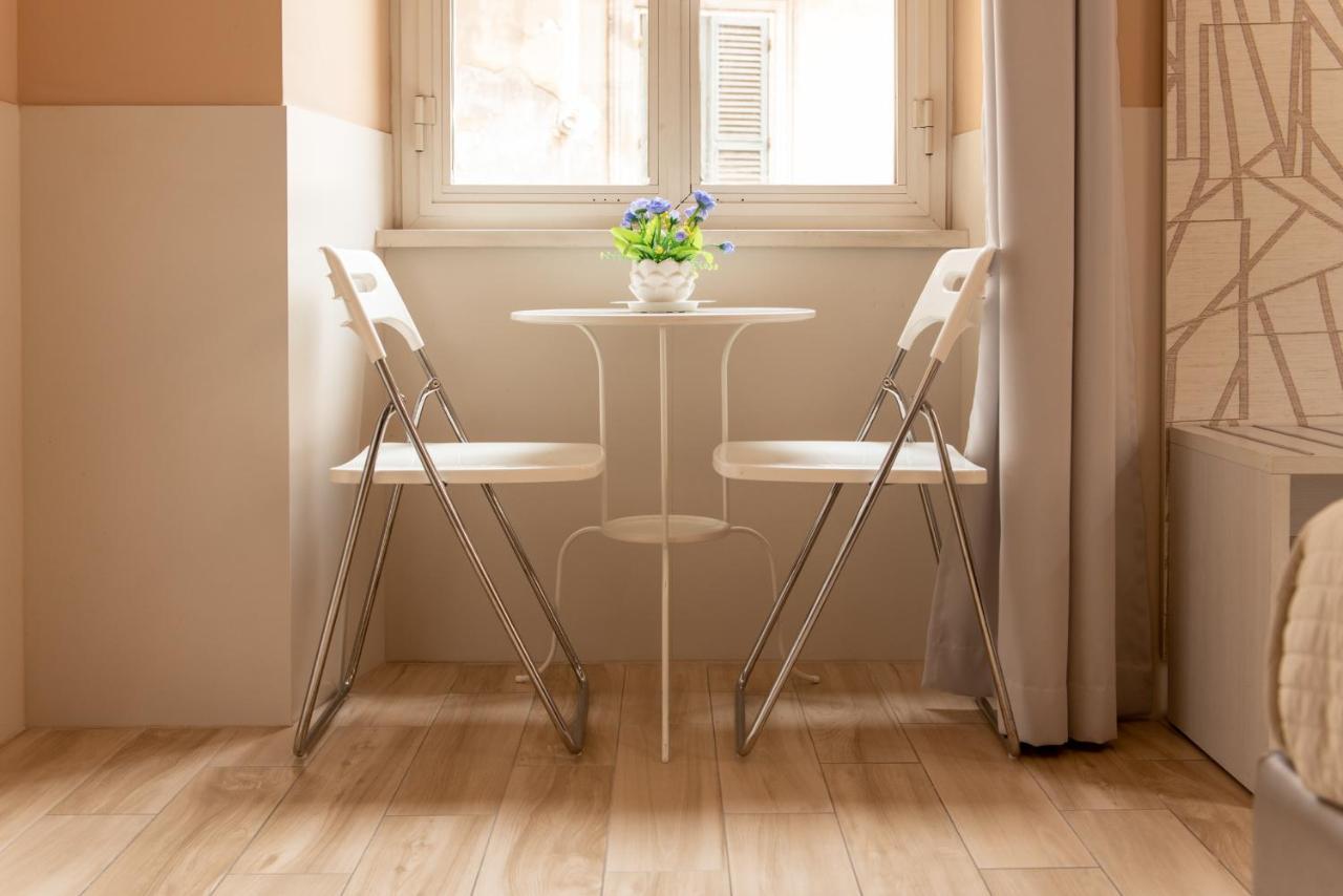 Domus Porta Angelica Guest house 3*